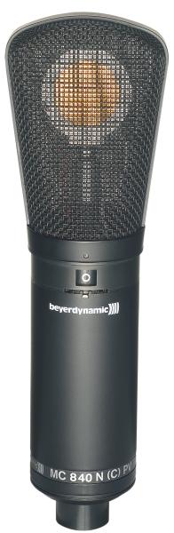 beyerdynamic MC 840 features swichtable directivity